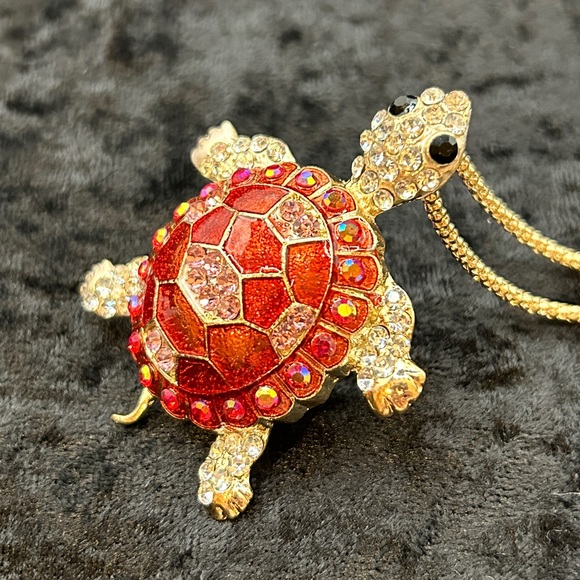 Betsey Johnson Red Rhinestone Turtle Pendant Necklace/Brooch - Picture 5 of 6